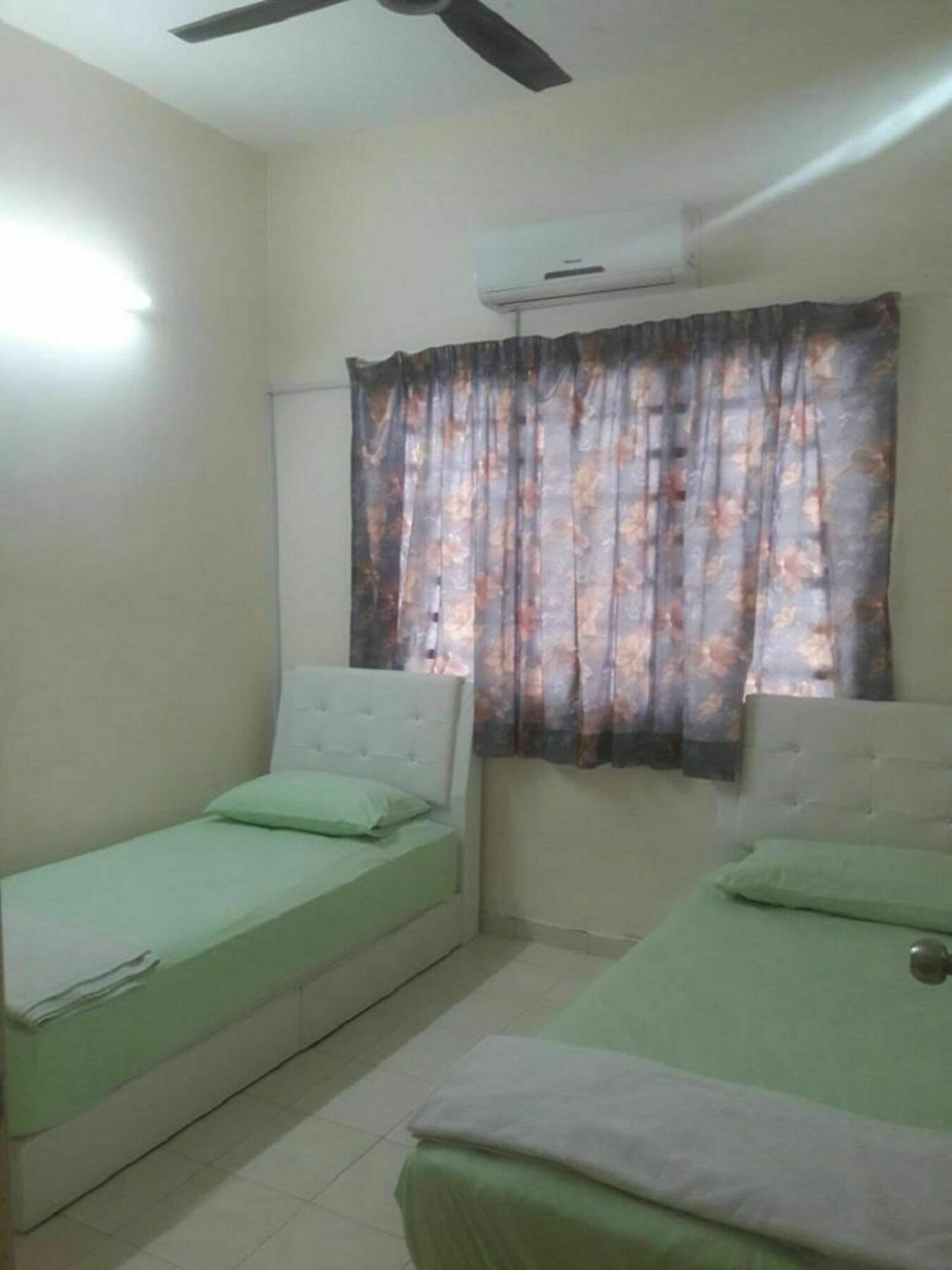 Jeffrey Homestay B @ Lost World Of Tambun Ipoh Bagian luar foto